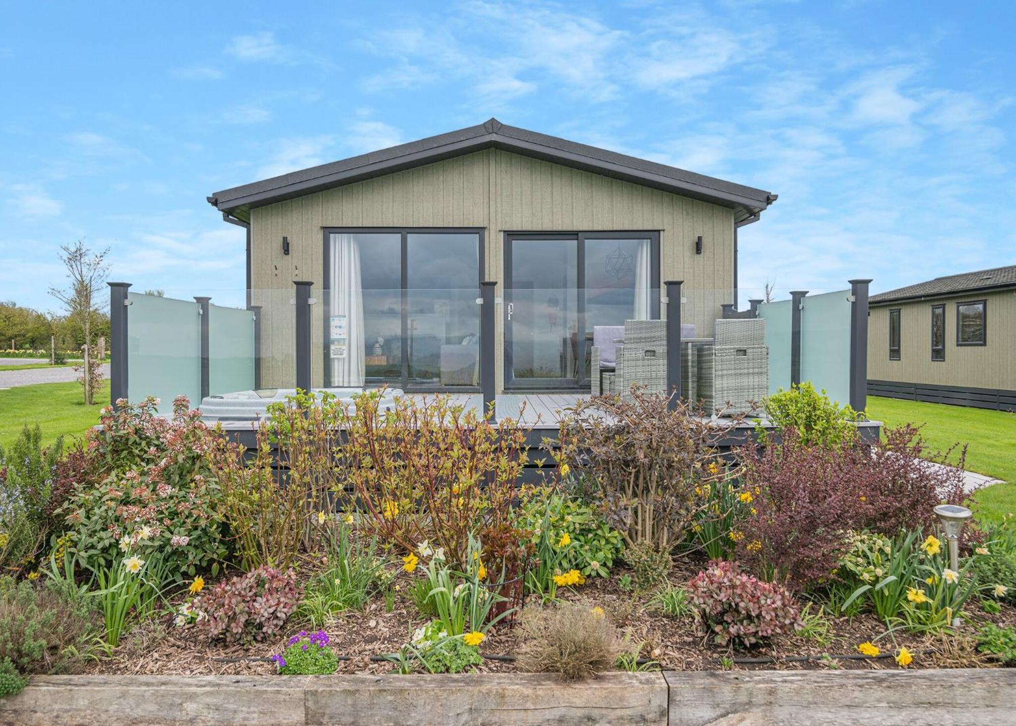 Midsomer Lodges Pilton Room photo