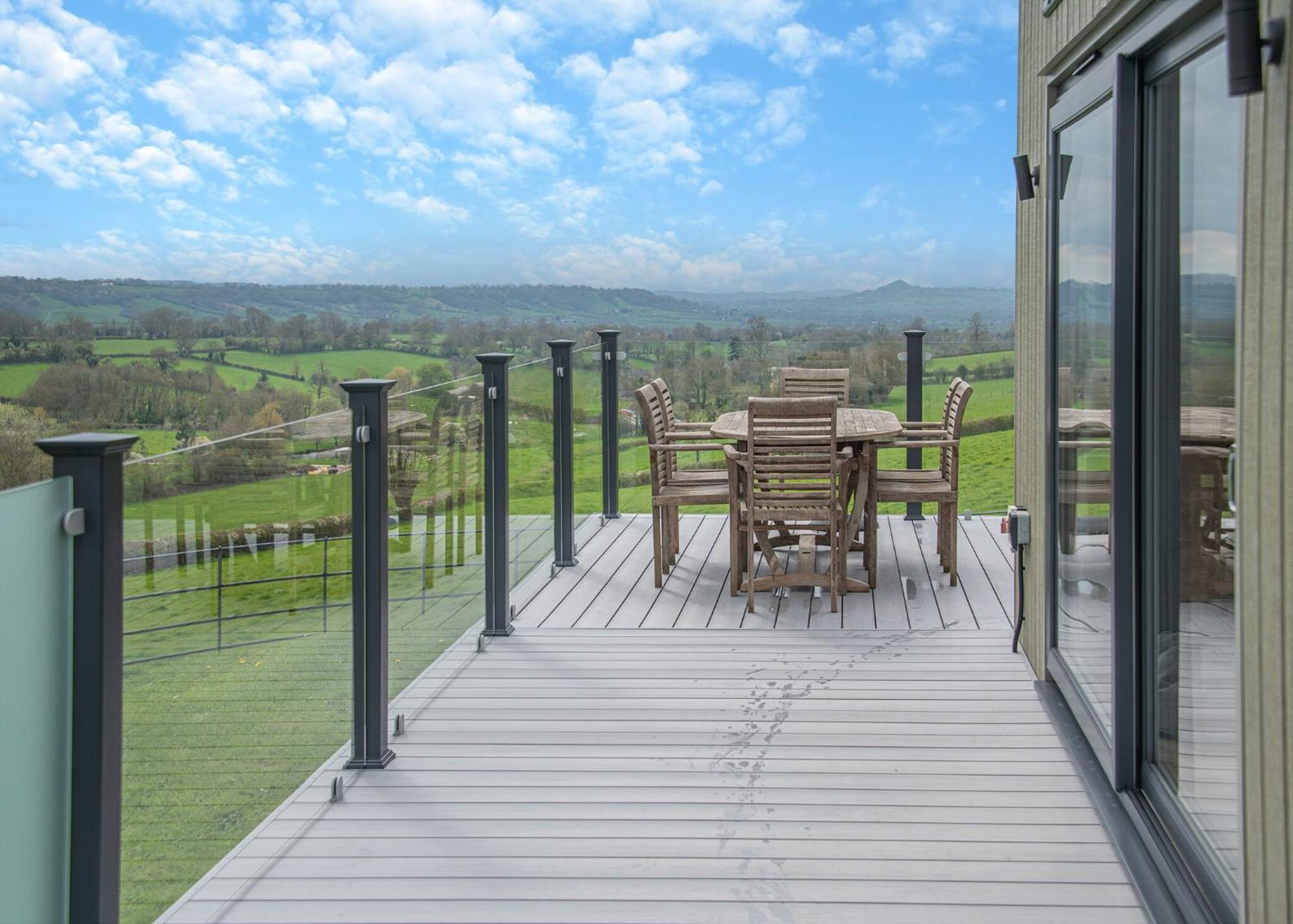 Midsomer Lodges Pilton Room photo