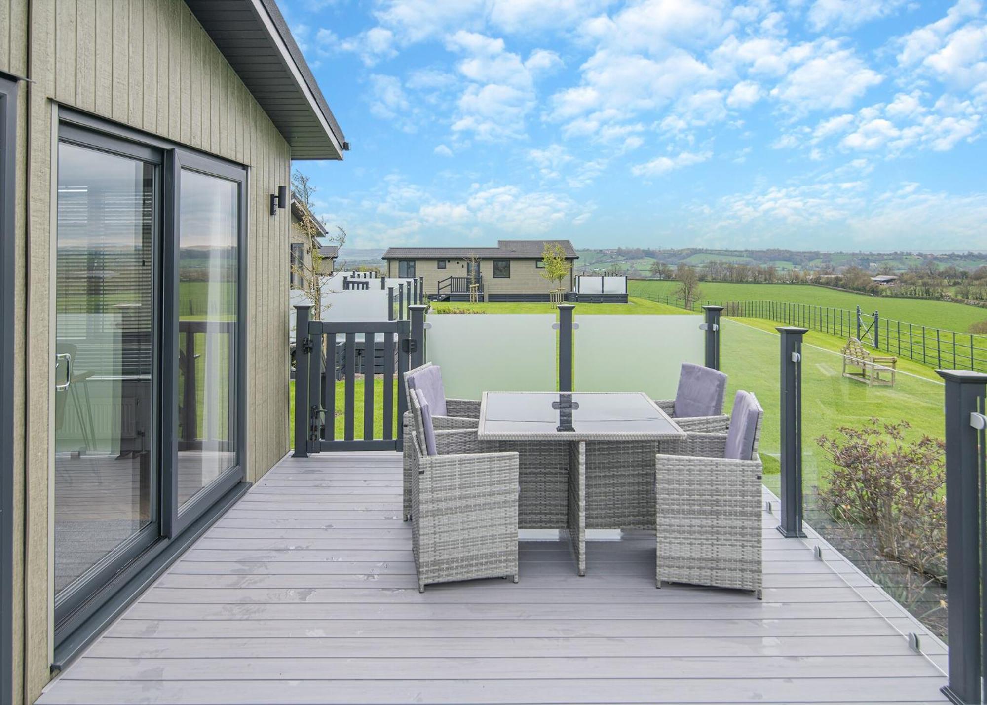Midsomer Lodges Pilton Room photo