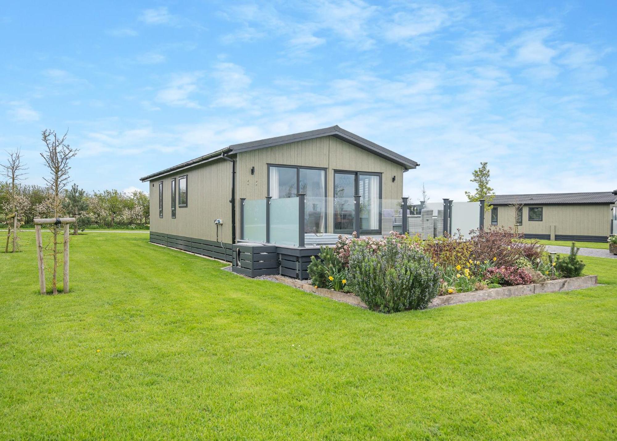 Midsomer Lodges Pilton Room photo